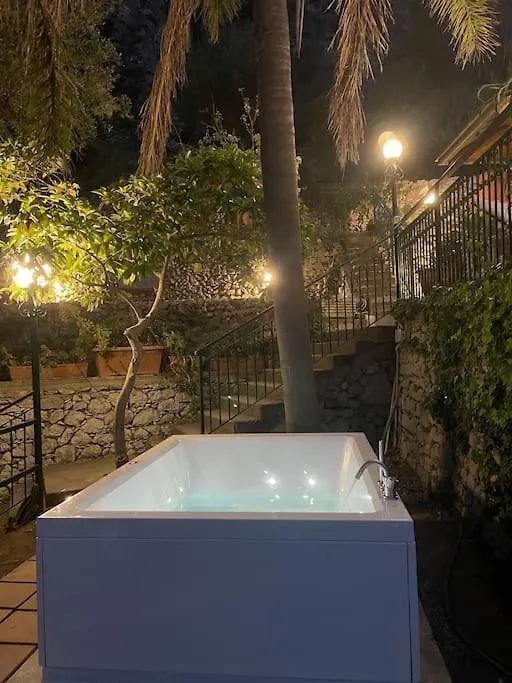 Villa Des Arts - Taormina Holiday home